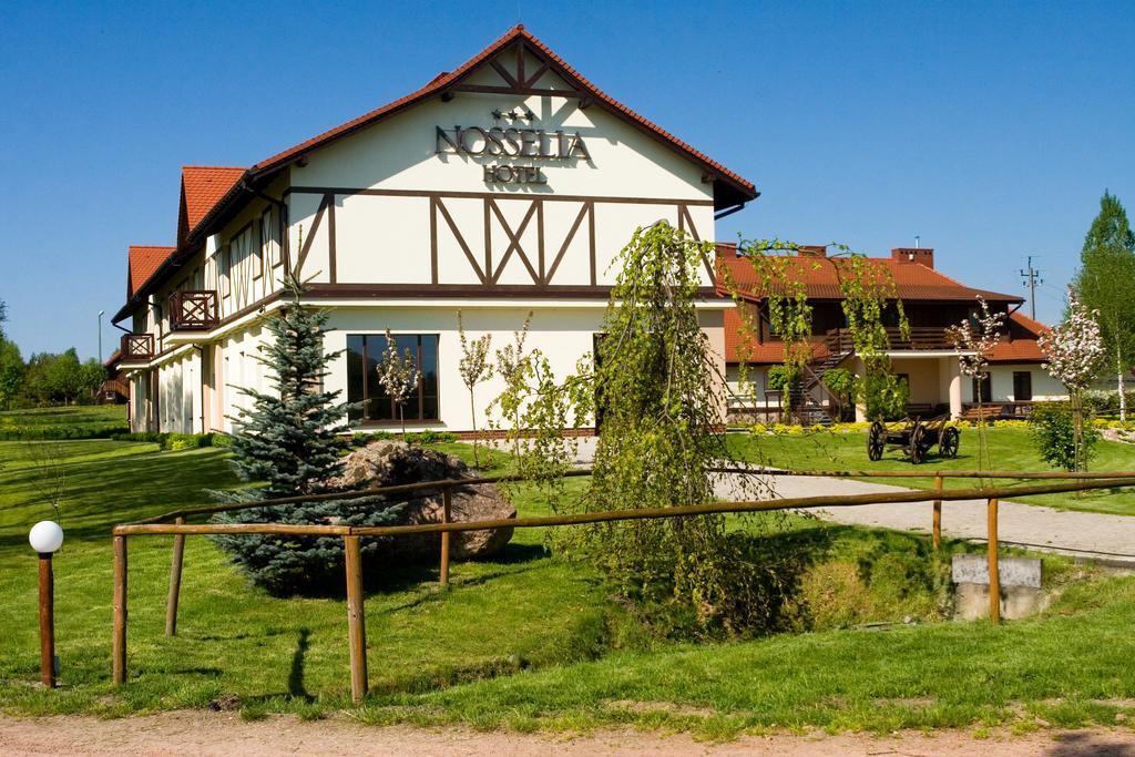 Hotel Nosselia Krzyczki 外观 照片